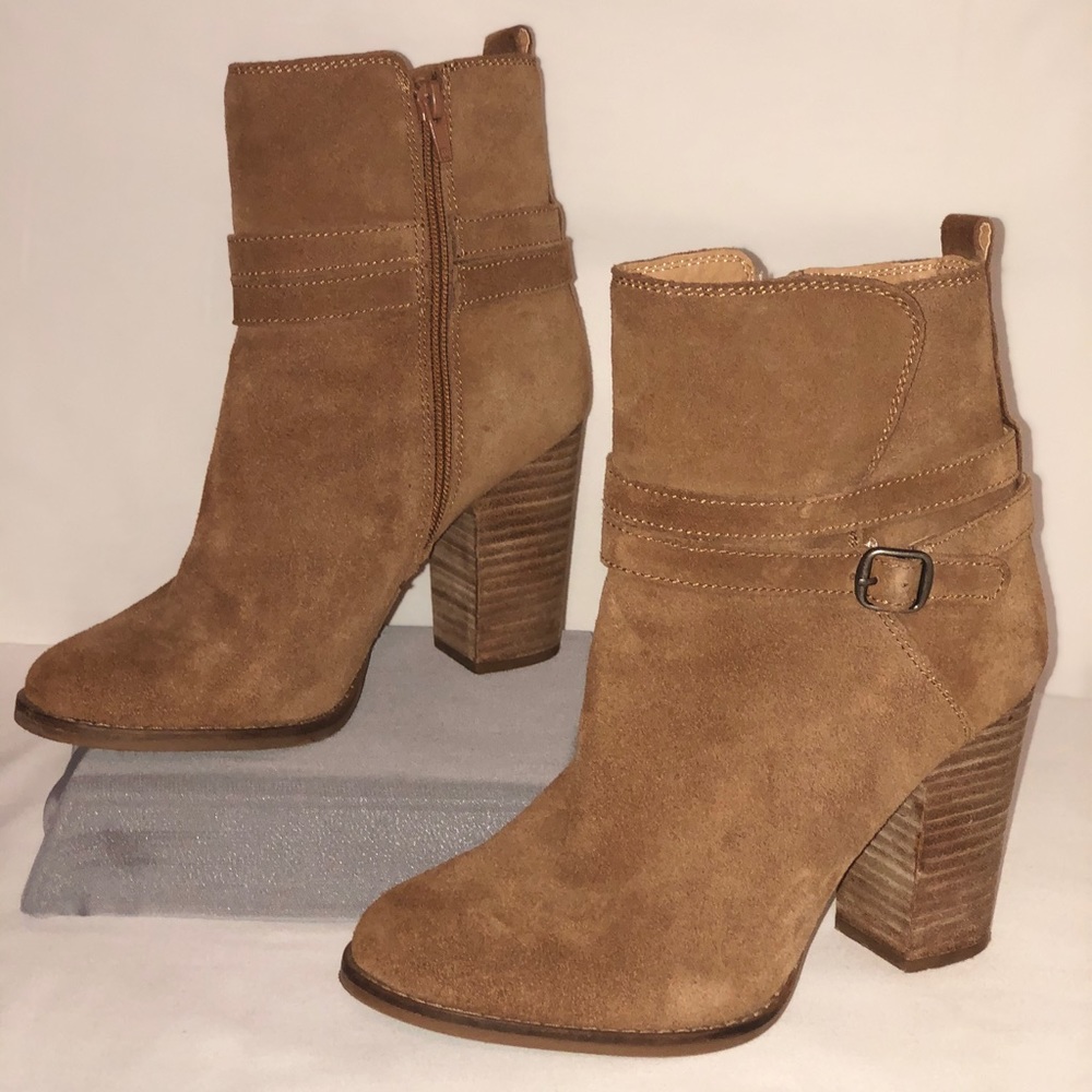 Lucky Brand Tan Suede Block Heel Ankle Boots